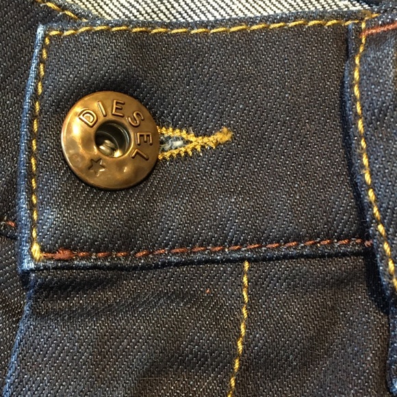 DIESEL NWOT GETLEGG SLIM SKINNY JEANS Size 24βWX32βL - Picture 5 of 12